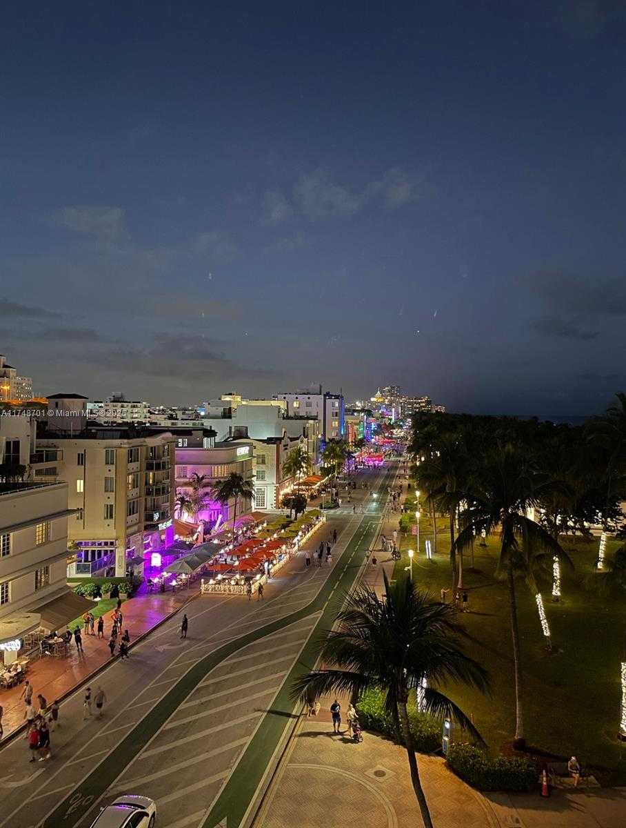 Small Image of 465 OCEAN DR #701, Miami Beach Number 59