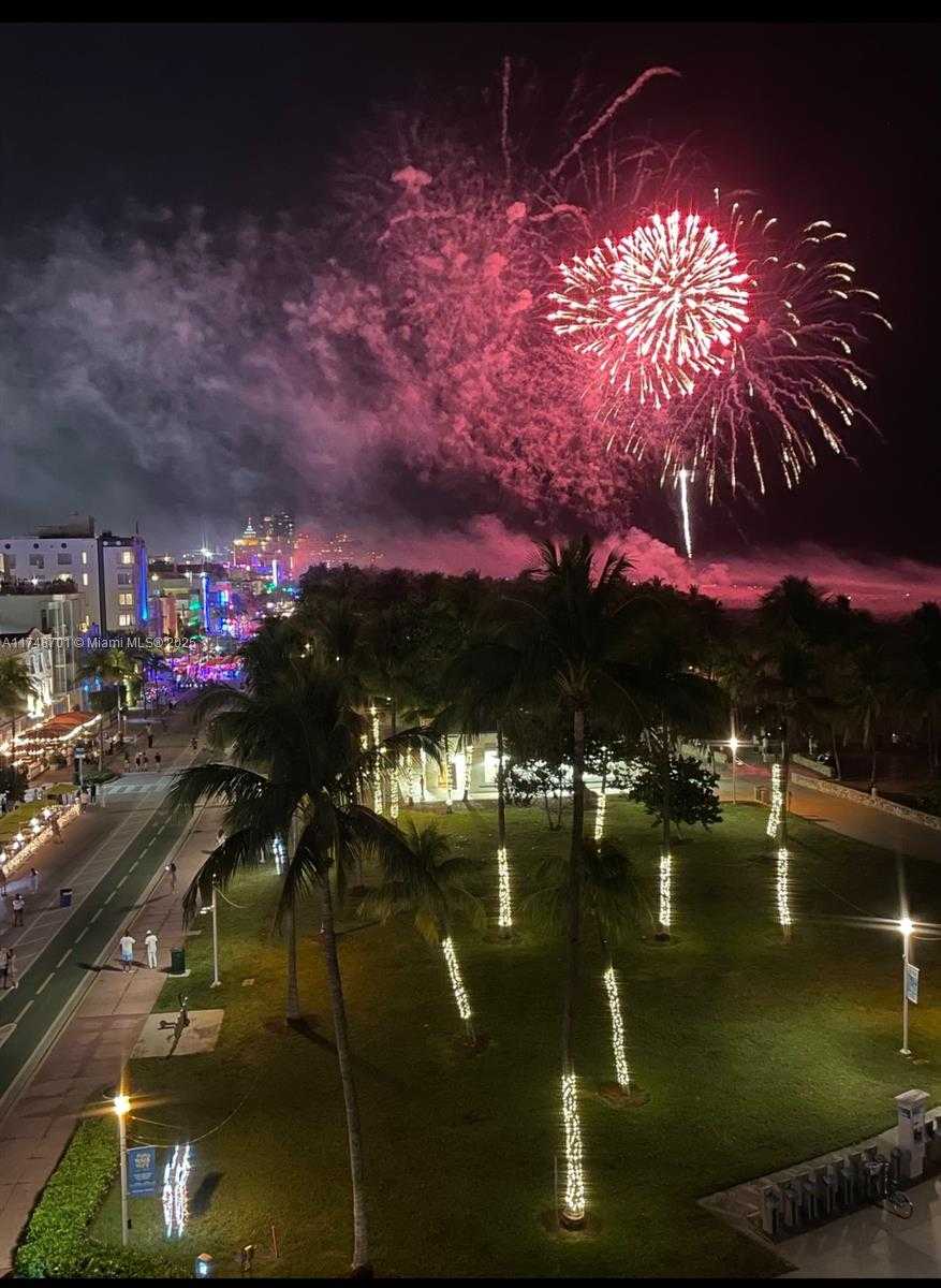 Small Image of 465 OCEAN DR #701, Miami Beach Number 60