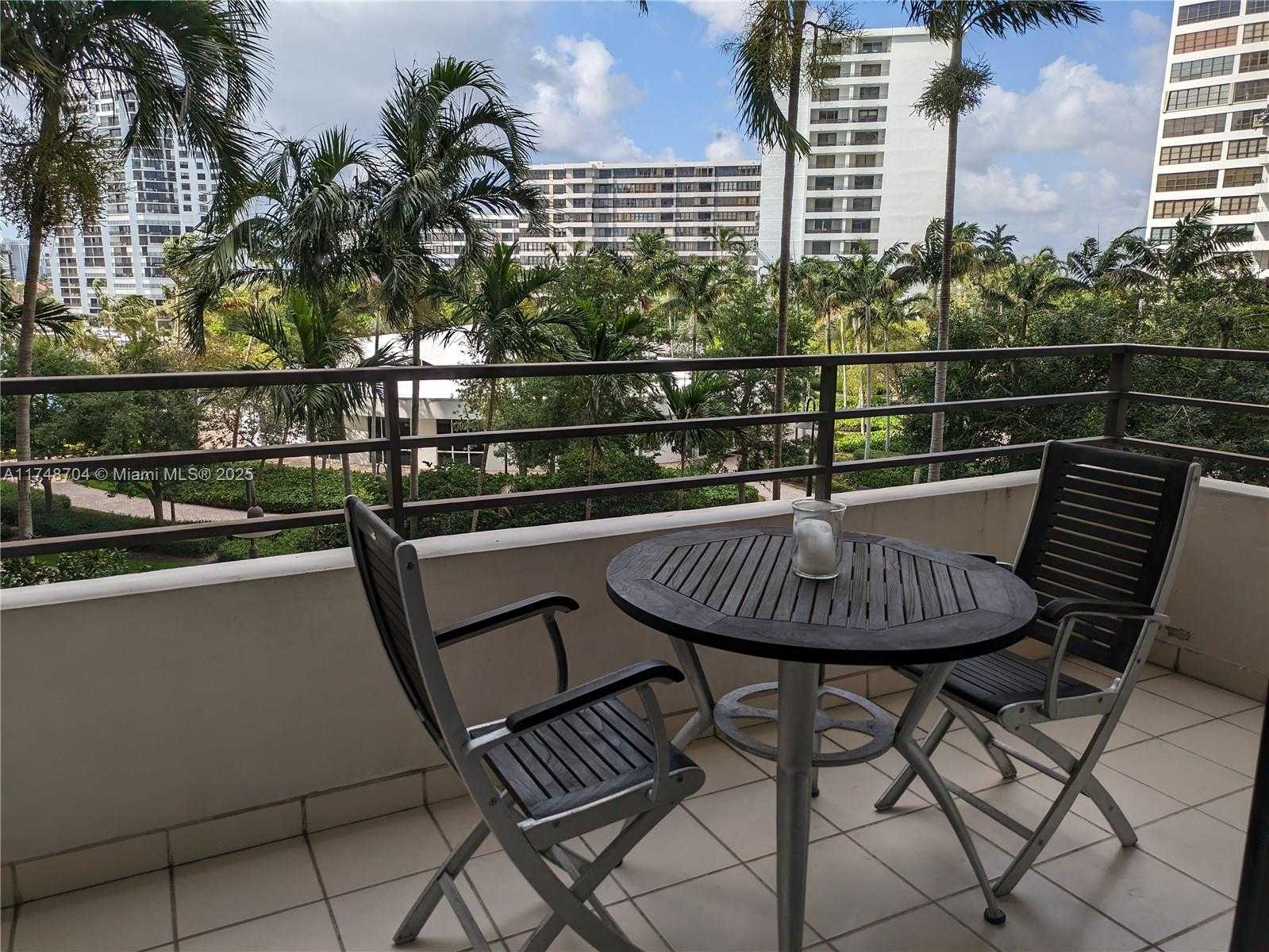 Small Image of 2600 #516, Hallandale Beach Number 9