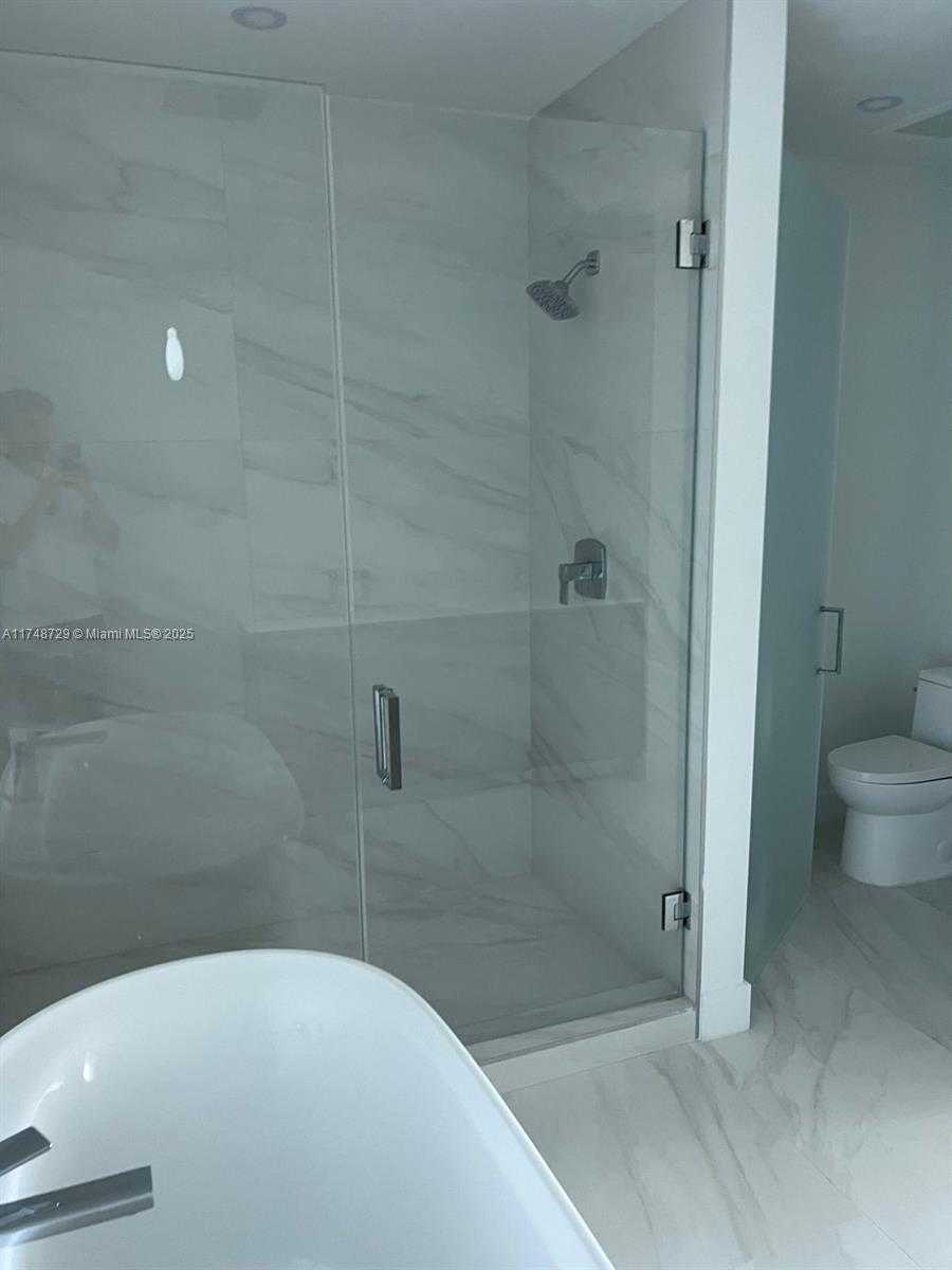Small Image of 17550 COLLINS AVE #1004, Sunny Isles Beach Number 9