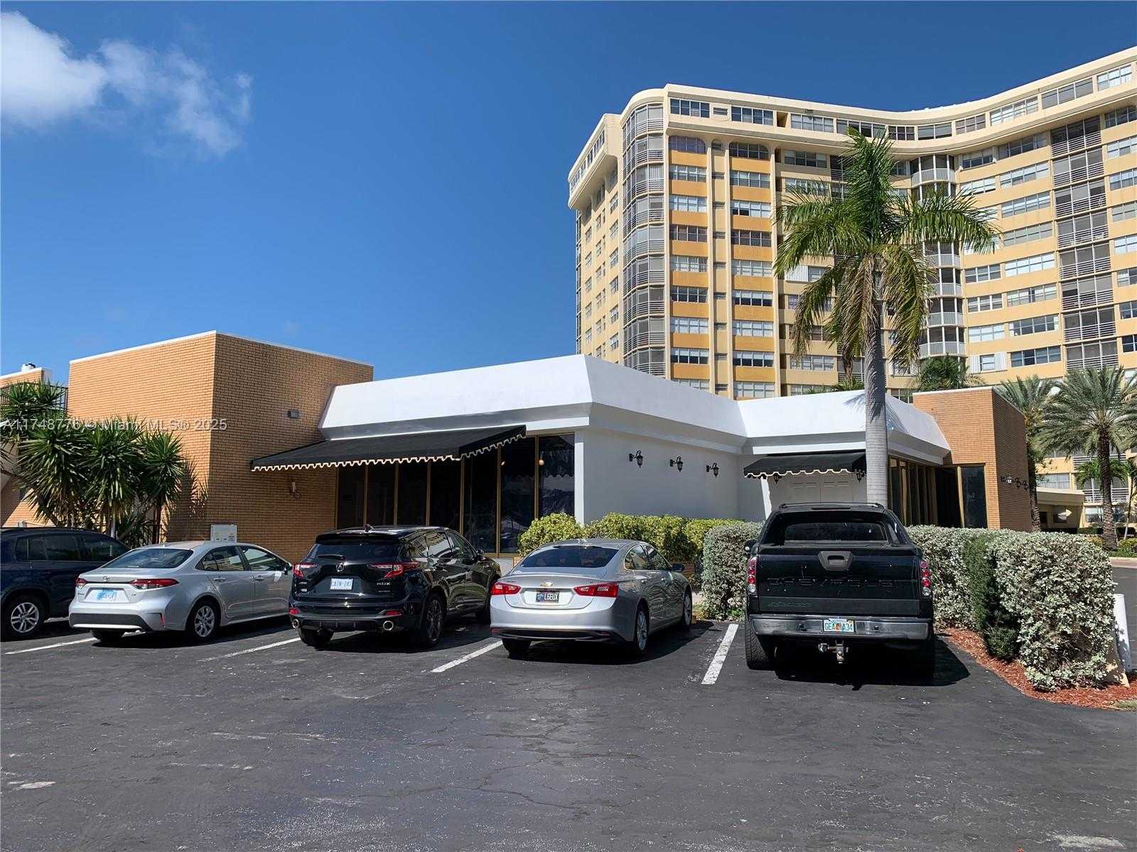 Small Image of 100 GOLDEN ISLES DR #409, Hallandale Beach Number 2