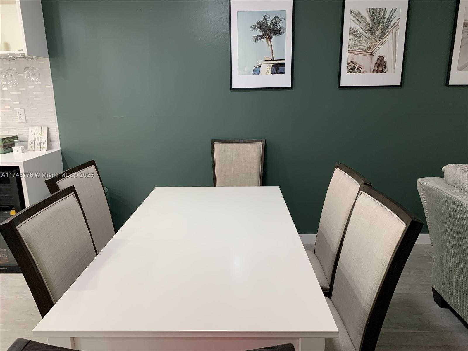 Small Image of 100 GOLDEN ISLES DR #409, Hallandale Beach Number 21
