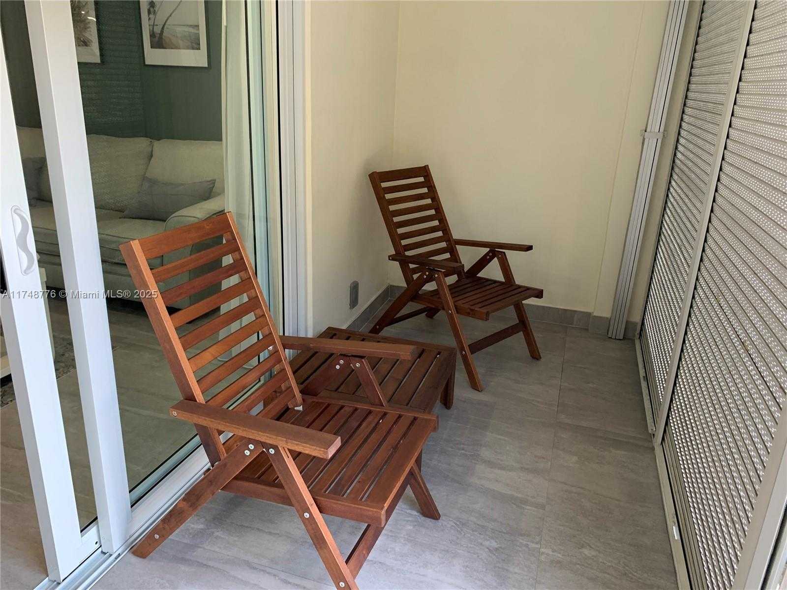 Small Image of 100 GOLDEN ISLES DR #409, Hallandale Beach Number 28
