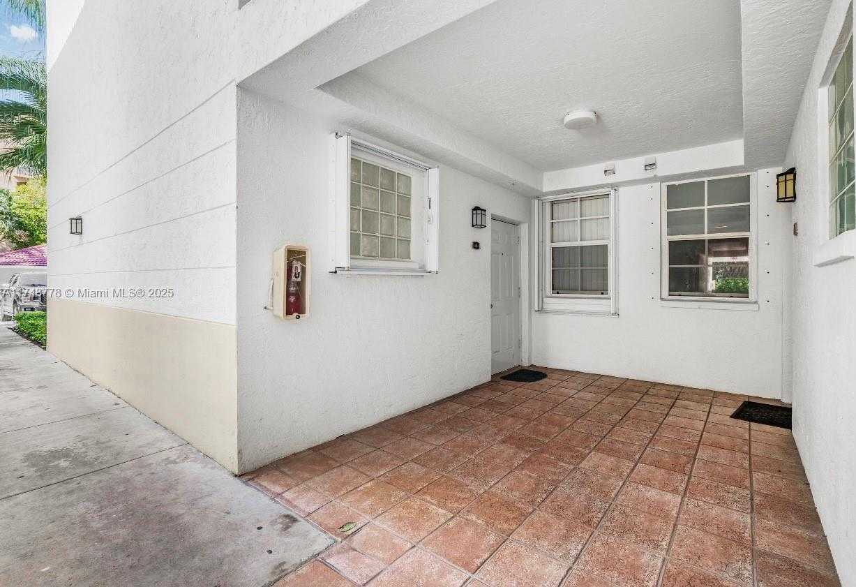 Small Image of 3115 NORTH EAST 184TH ST #4104, Aventura Number 22