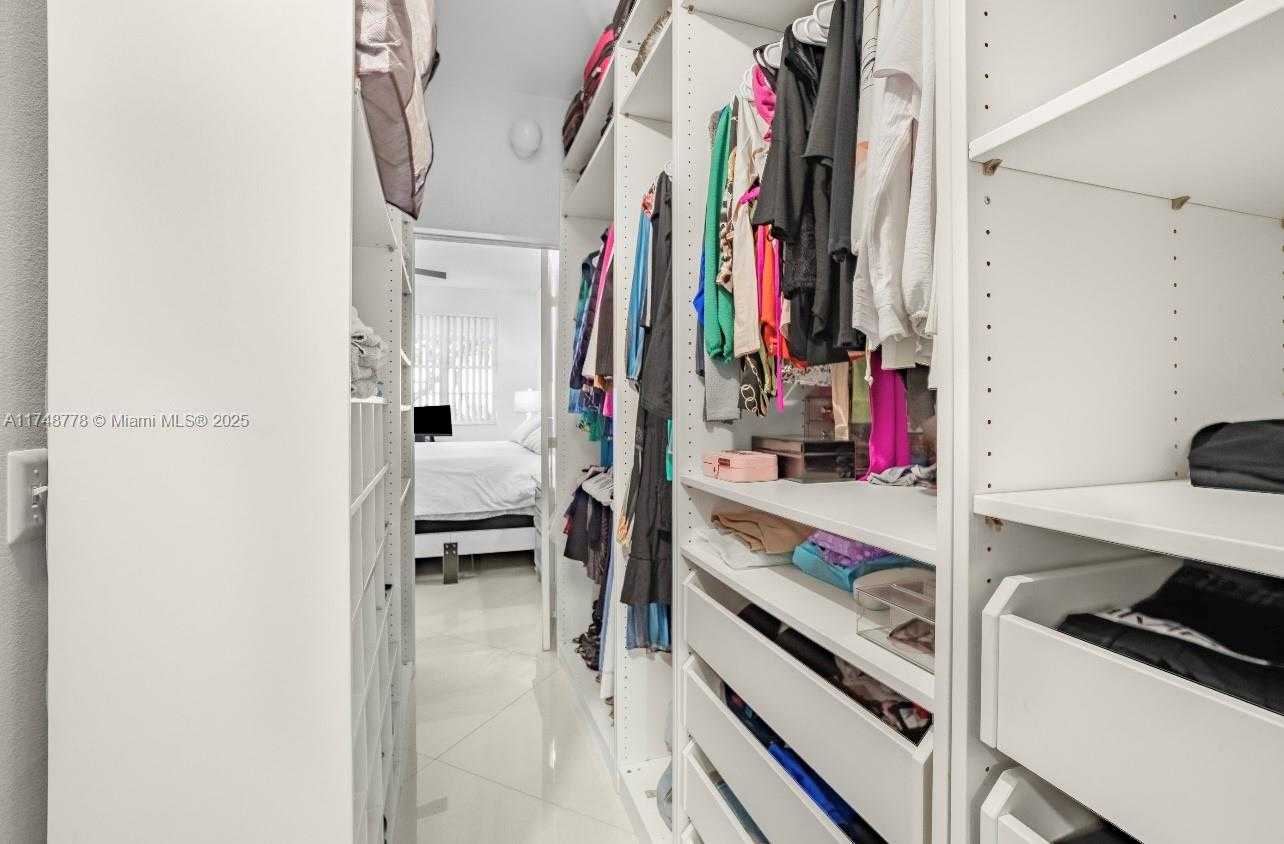 Small Image of 3115 NORTH EAST 184TH ST #4104, Aventura Number 7