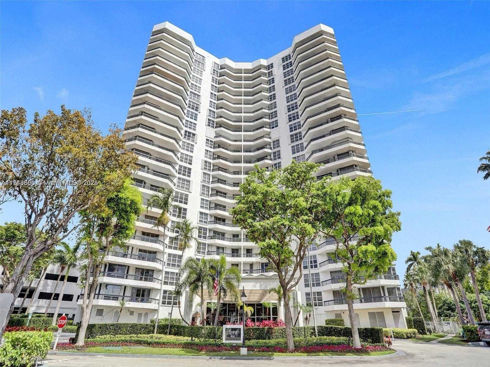 Small Image of 3400 NORTH EAST 192ND ST #308, Aventura Number 15