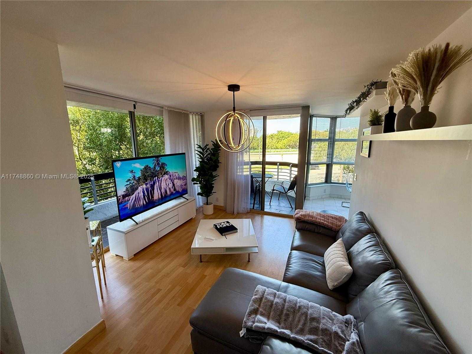 Small Image of 3400 NORTH EAST 192ND ST #308, Aventura Number 4