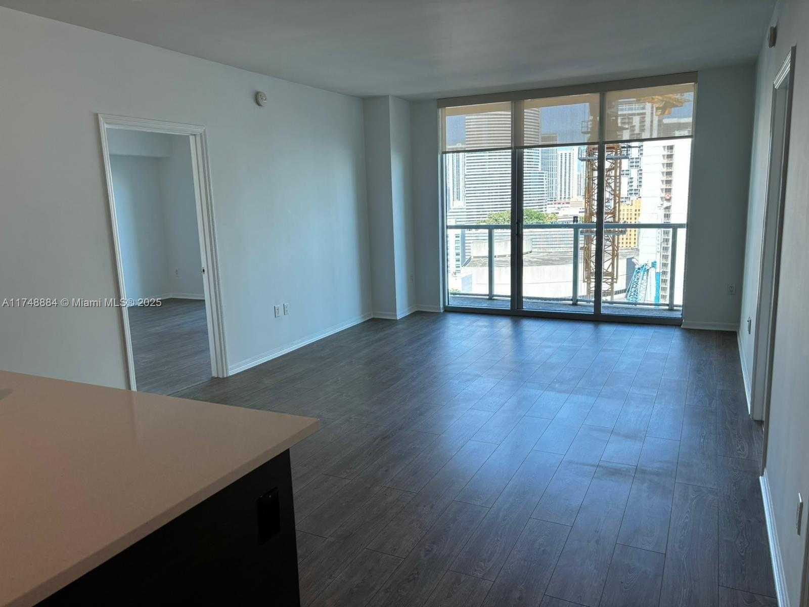 Small Image of 55 SOUTH EAST 6TH ST #2005, Miami Number 4