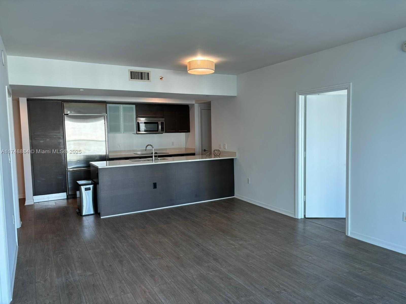 Small Image of 55 SOUTH EAST 6TH ST #2005, Miami Number 5