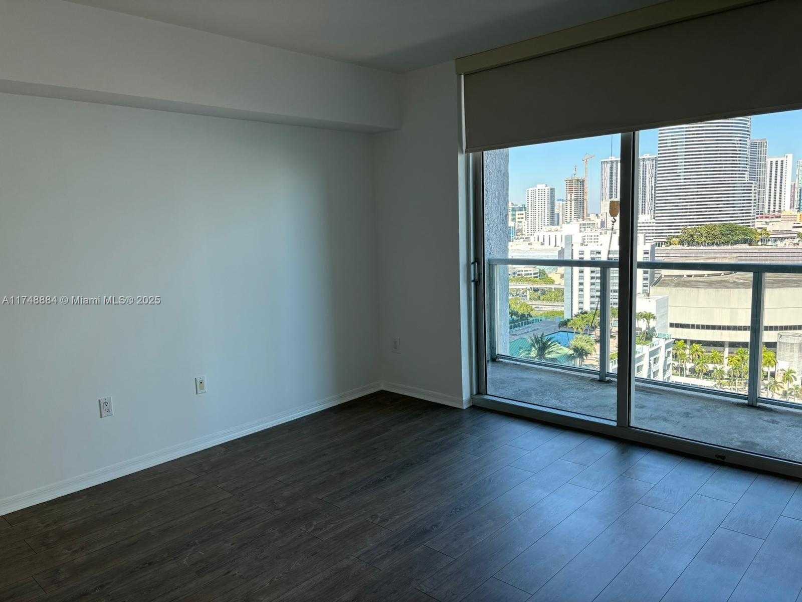 Small Image of 55 SOUTH EAST 6TH ST #2005, Miami Number 6