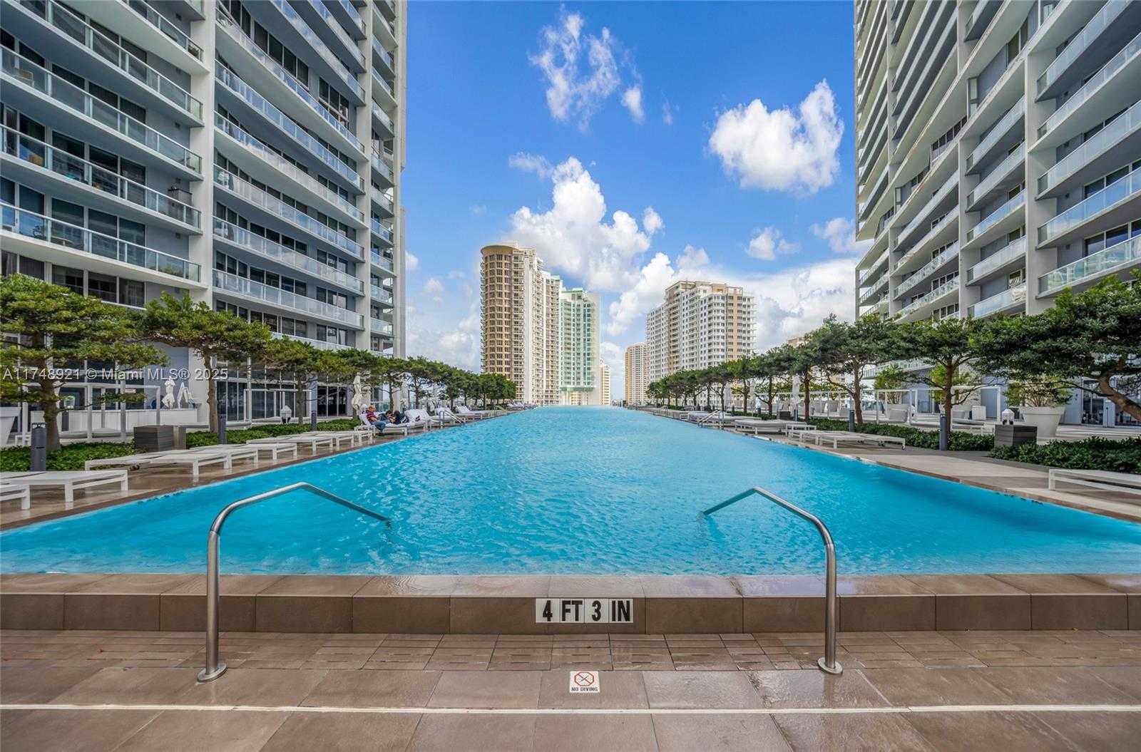 Small Image of 465 BRICKELL AVE #1505, Miami Number 22