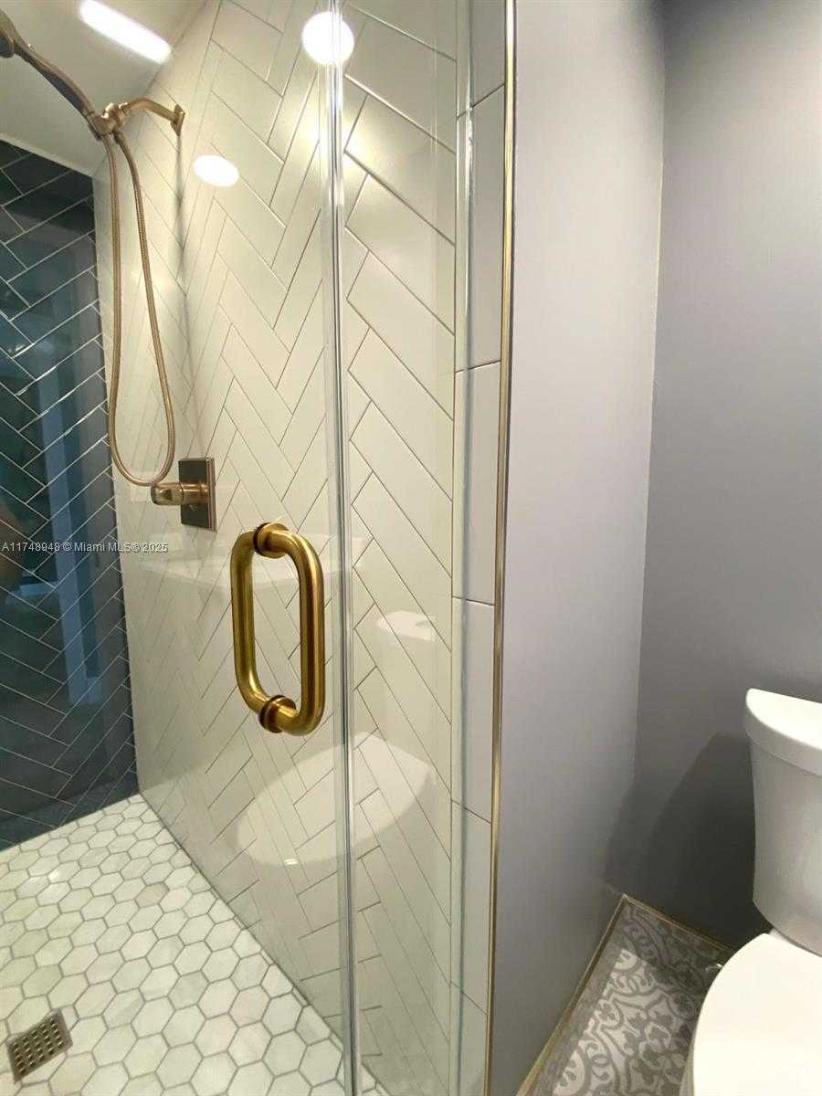 Small Image of 20191 EAST COUNTRY CLUB #804, Aventura Number 20
