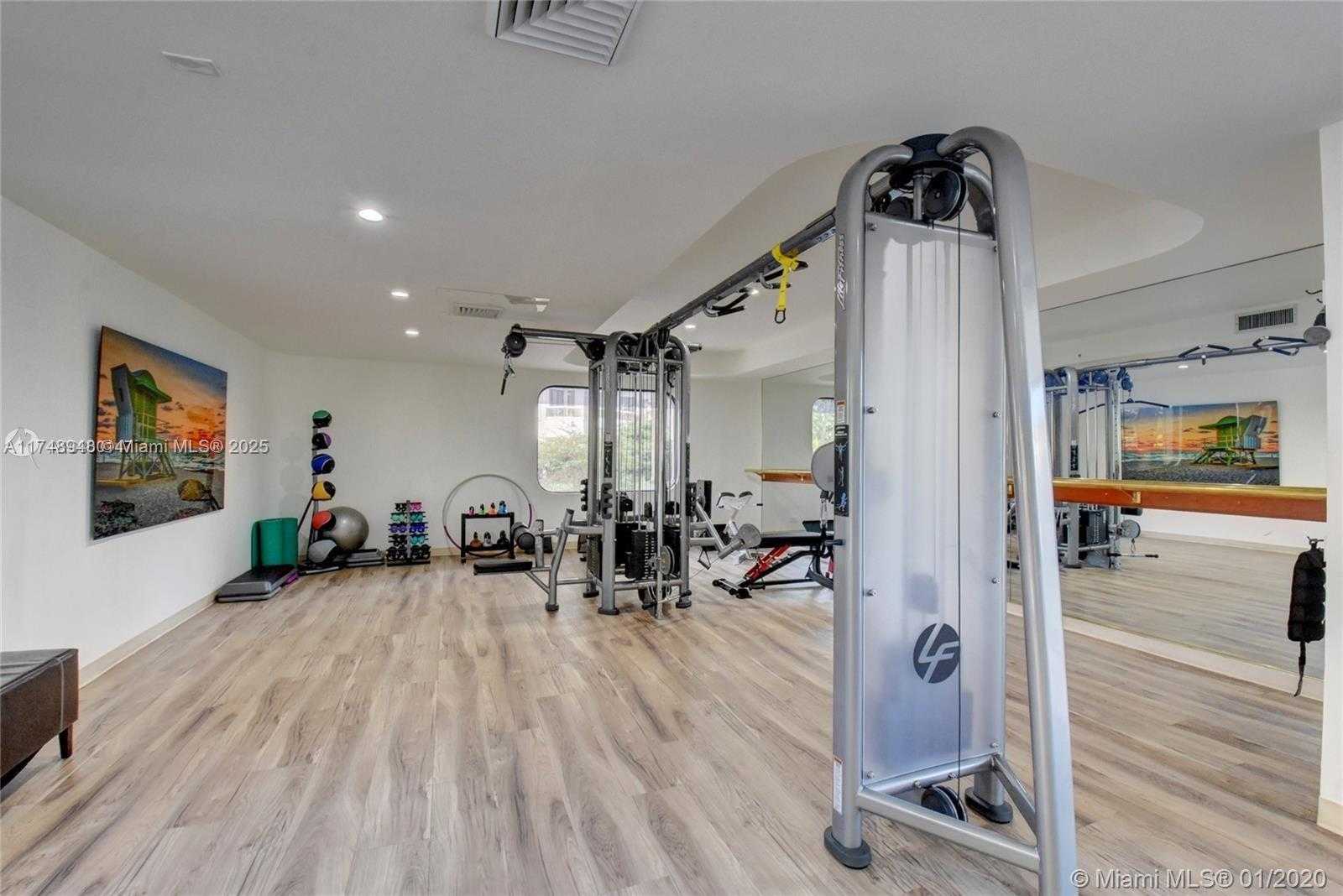 Small Image of 20191 EAST COUNTRY CLUB #804, Aventura Number 5