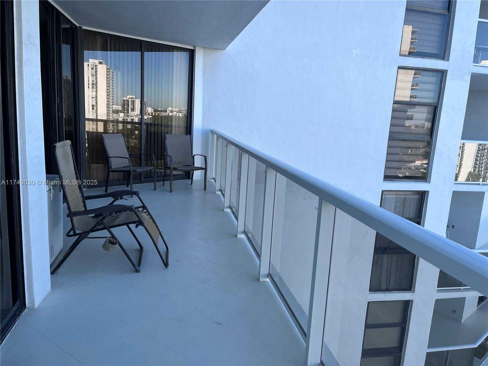 Small Image of 20281 EAST COUNTRY CLUB DR #1105, Aventura Number 12