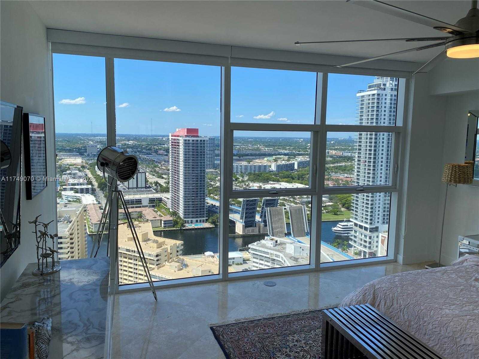 Small Image of 1830 SOUTH OCEAN DR #3507, Hallandale Beach Number 5