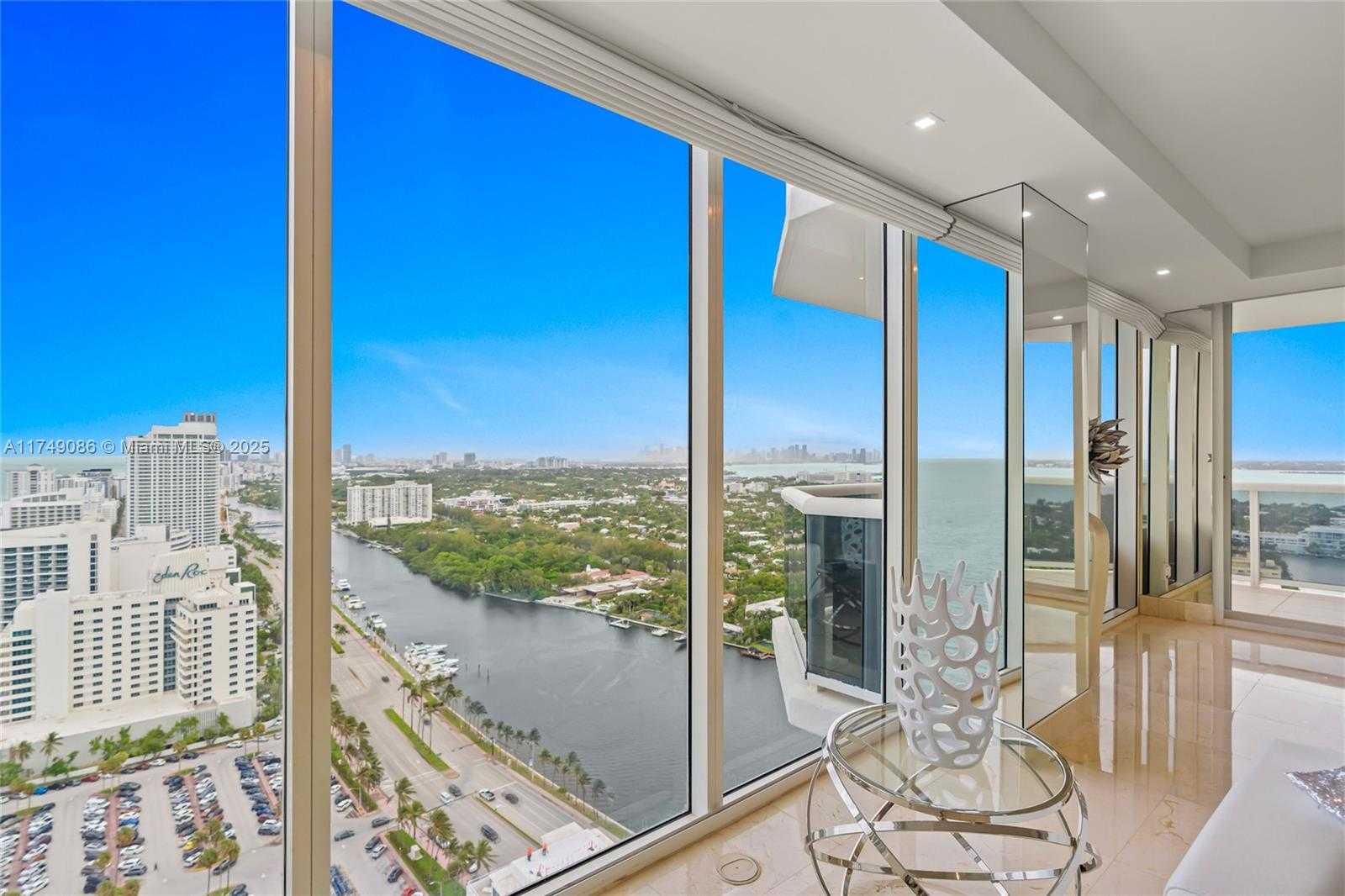 Small Image of 4775 COLLINS AVE #3505, Miami Beach Number 13