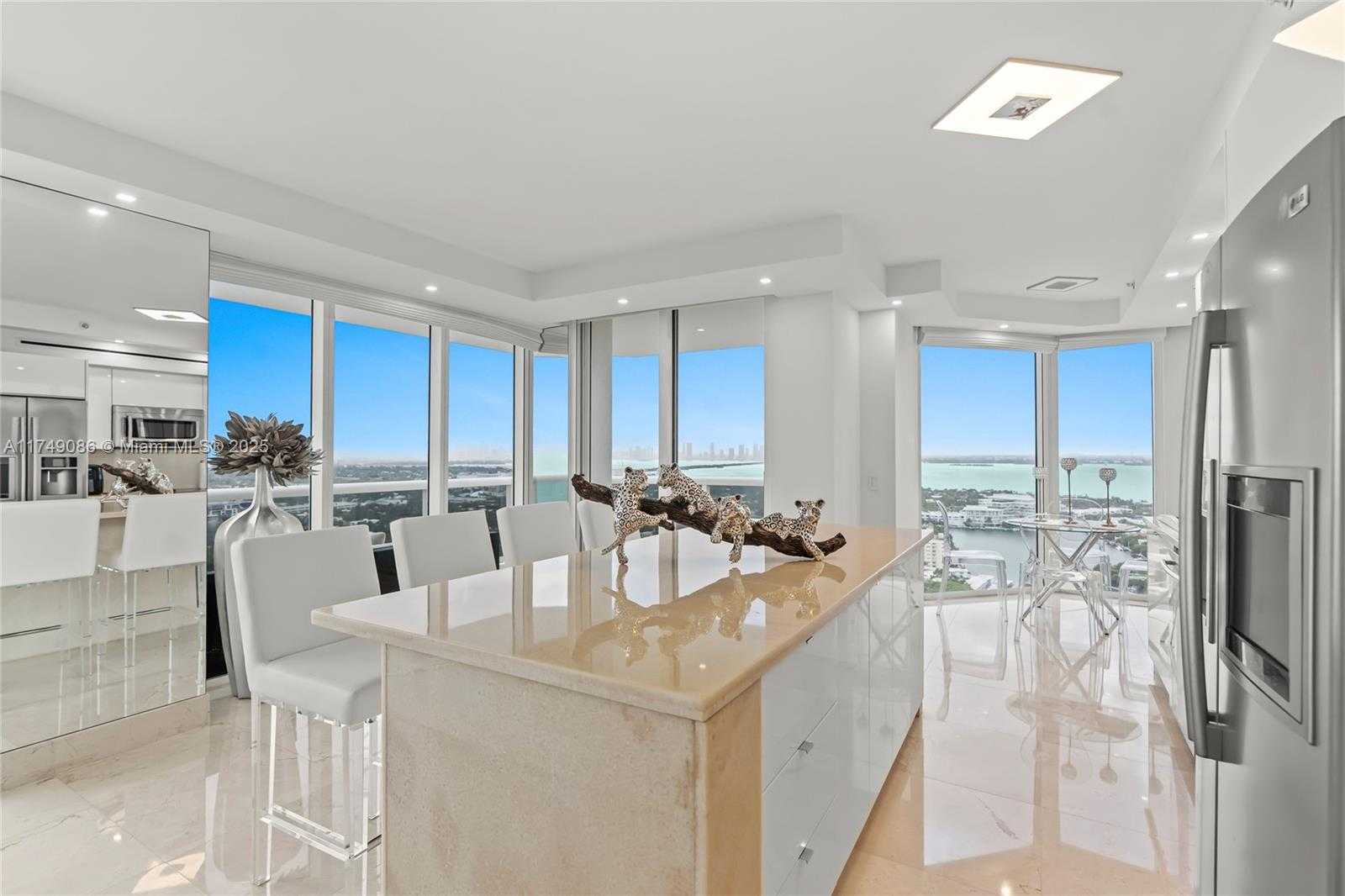 Small Image of 4775 COLLINS AVE #3505, Miami Beach Number 19
