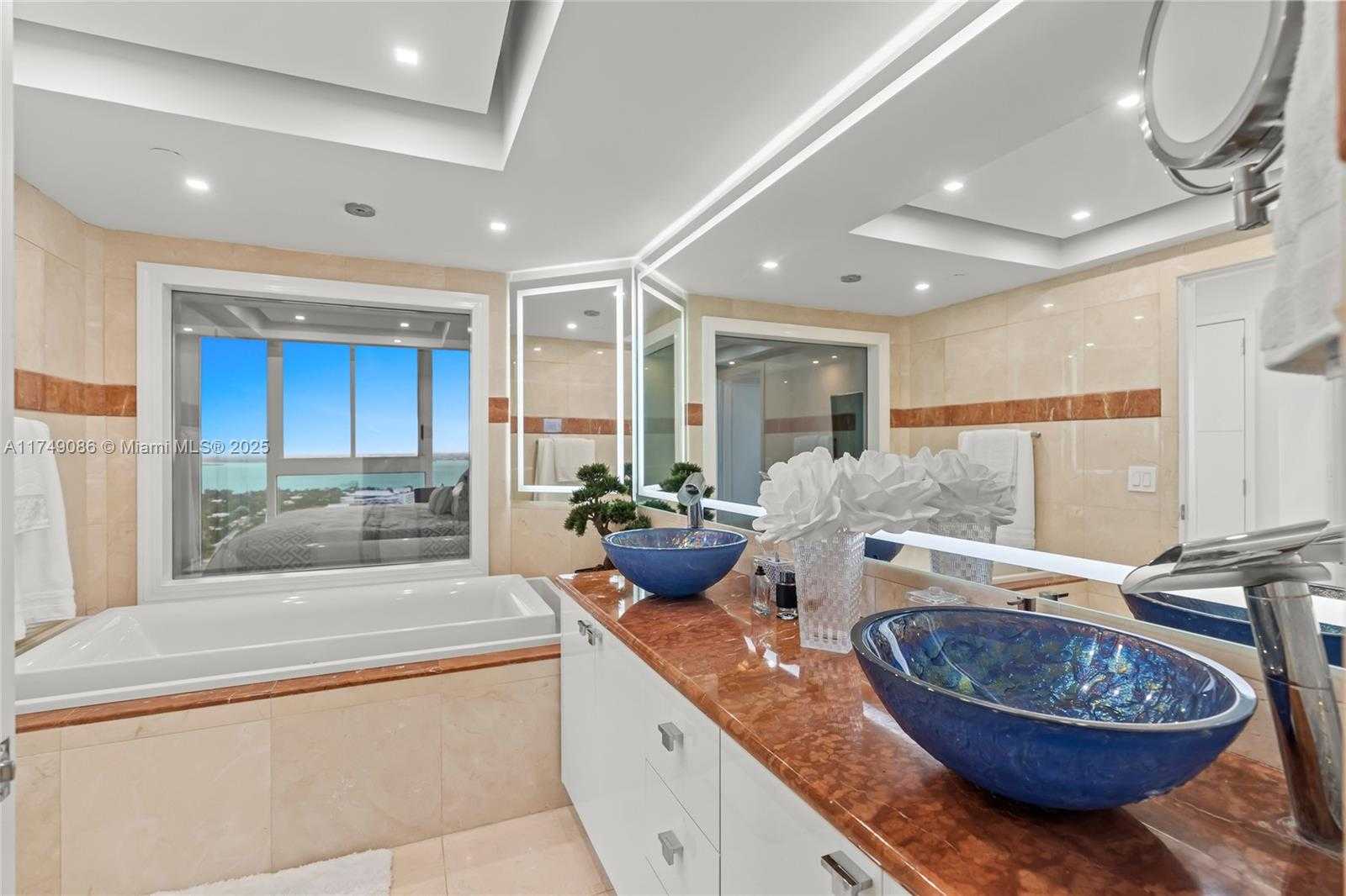 Small Image of 4775 COLLINS AVE #3505, Miami Beach Number 33