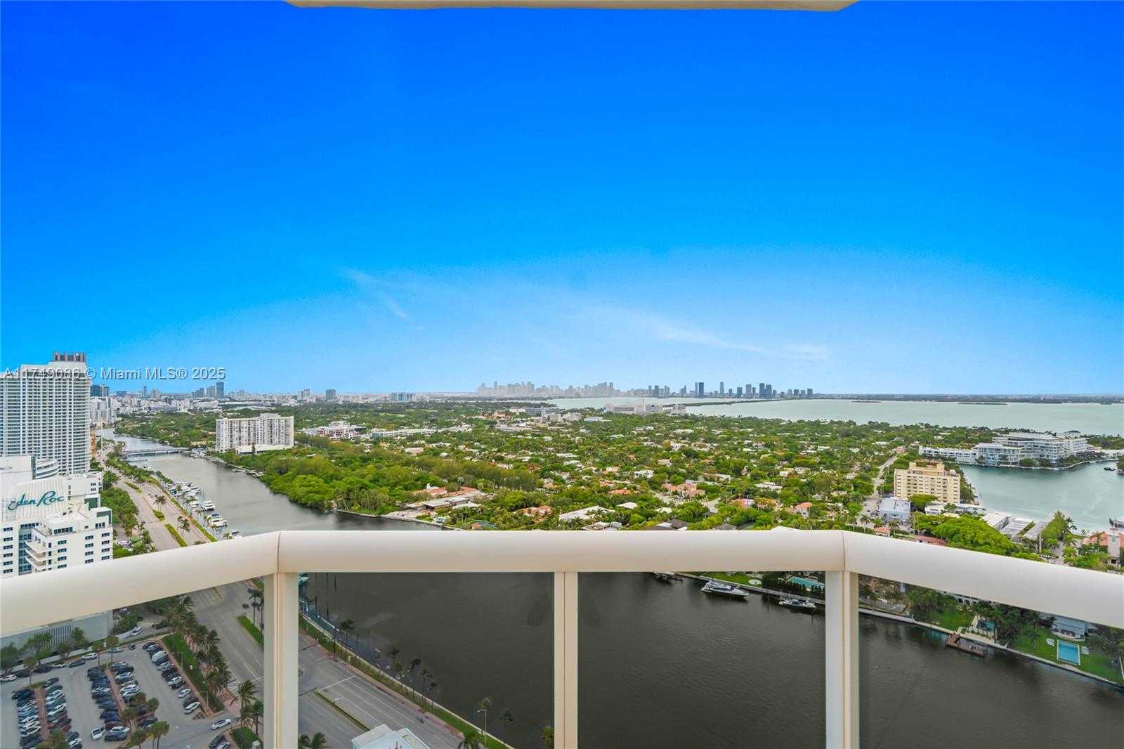 Small Image of 4775 COLLINS AVE #3505, Miami Beach Number 9