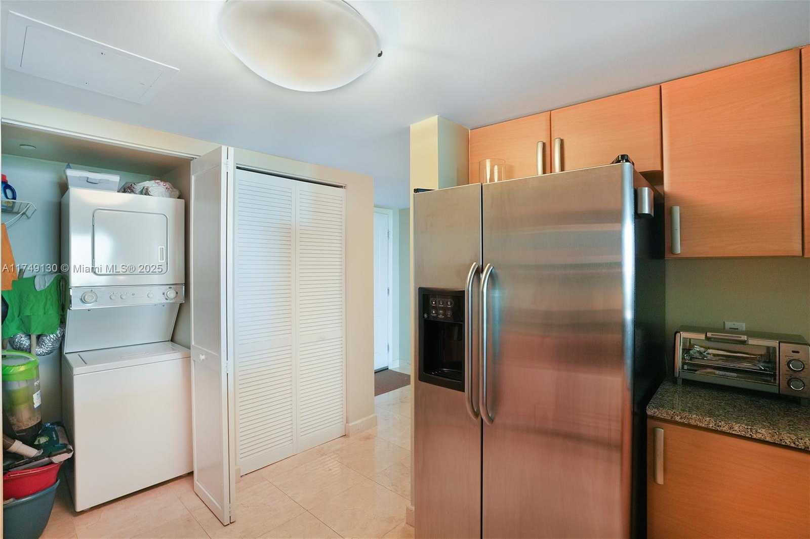 Small Image of 2101 BRICKELL AVE #1812, Miami Number 16