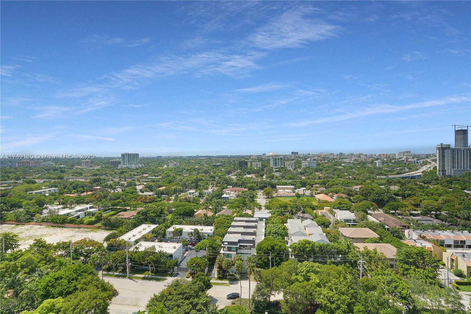 Small Image of 2101 BRICKELL AVE #1812, Miami Number 31