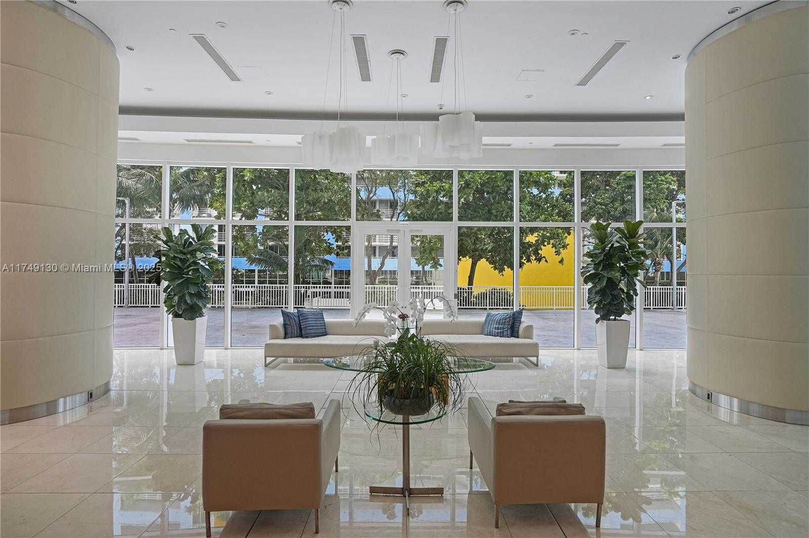 Small Image of 2101 BRICKELL AVE #1812, Miami Number 36