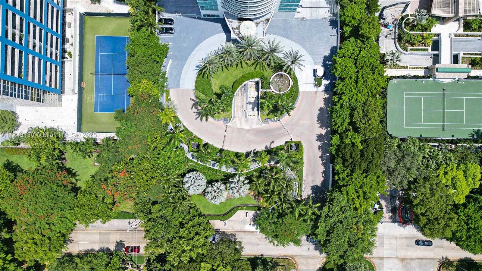 Small Image of 2101 BRICKELL AVE #1812, Miami Number 58