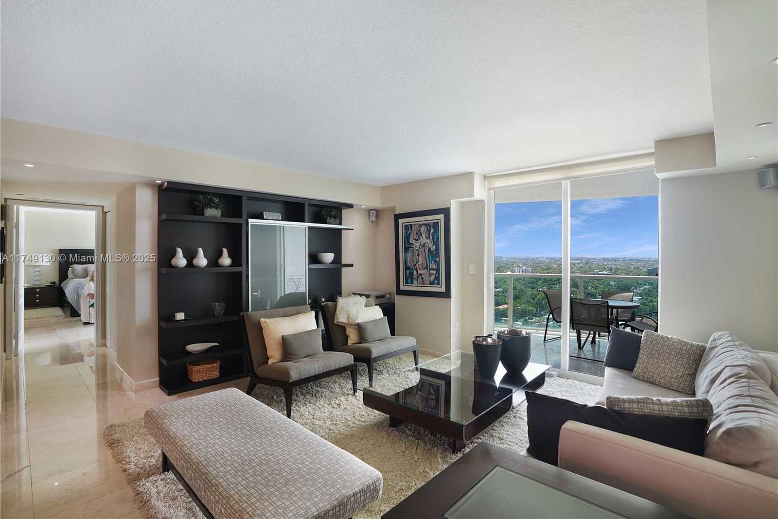 Small Image of 2101 BRICKELL AVE #1812, Miami Number 6