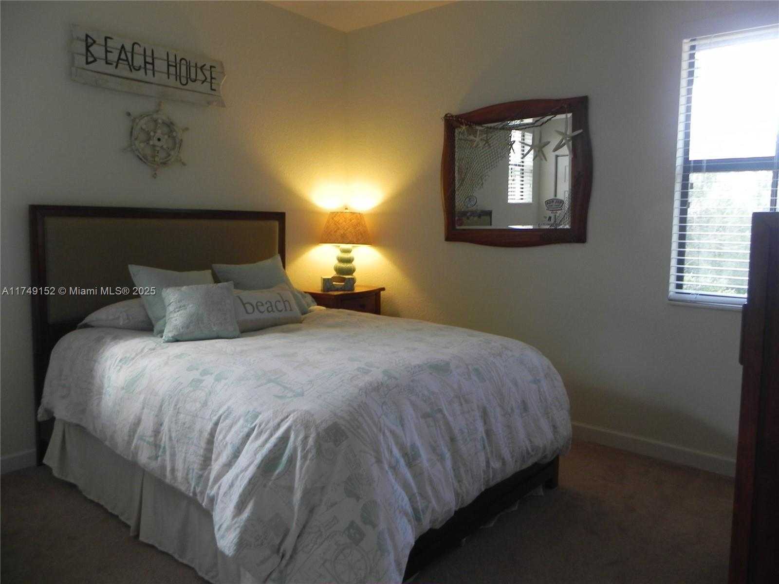 Small Image of 12170 VILLAGE PL #1, Davie Number 19