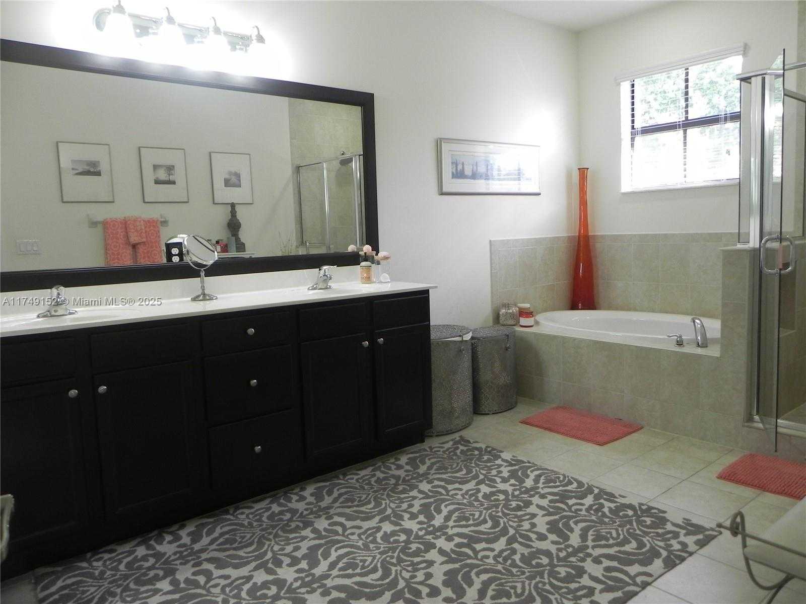 Small Image of 12170 VILLAGE PL #1, Davie Number 27