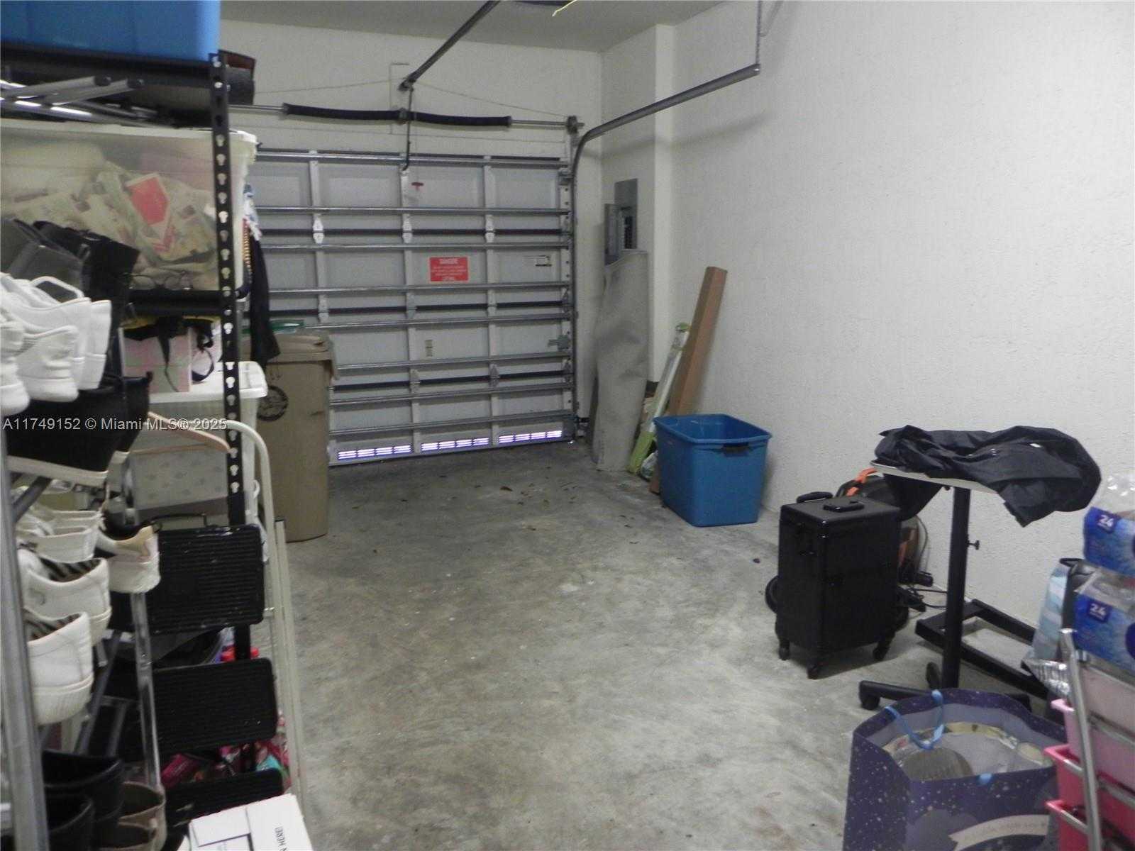 Small Image of 12170 VILLAGE PL #1, Davie Number 36