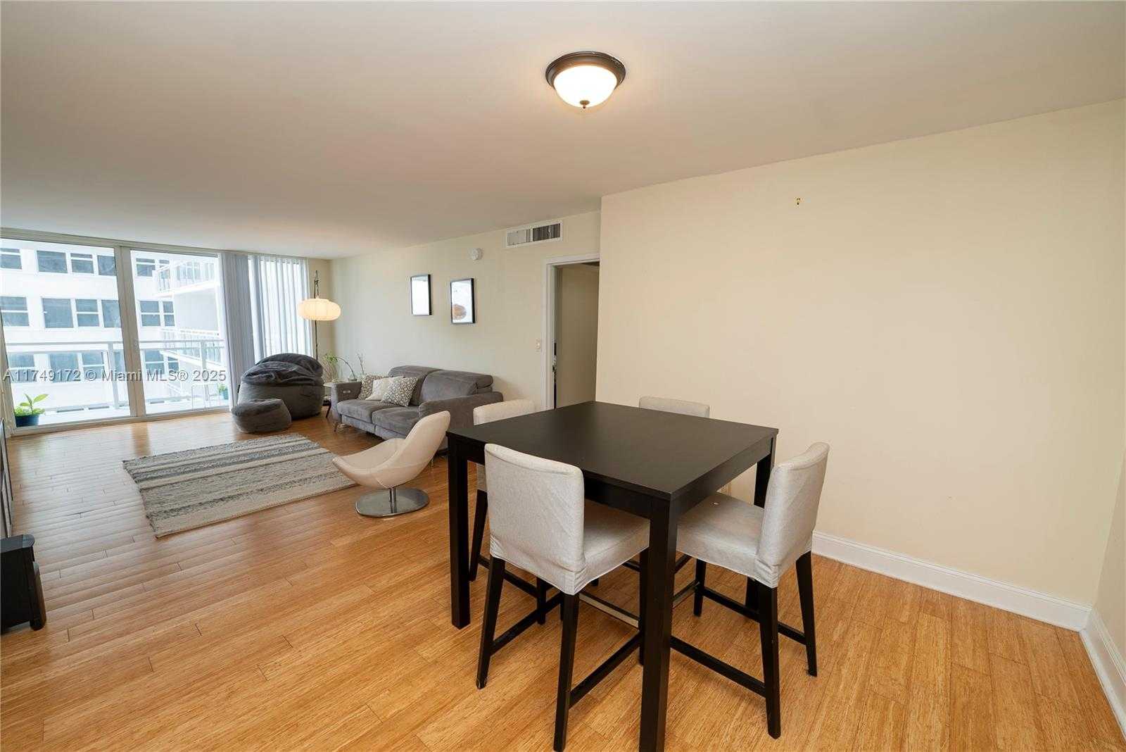 Small Image of 2030 SOUTH OCEAN DR #618, Hallandale Beach Number 13