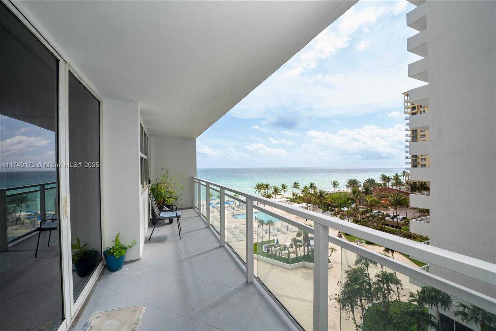 Small Image of 2030 SOUTH OCEAN DR #618, Hallandale Beach Number 16