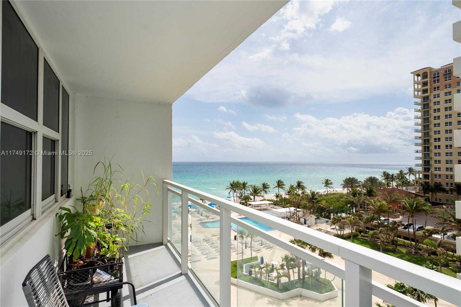 Small Image of 2030 SOUTH OCEAN DR #618, Hallandale Beach Number 17