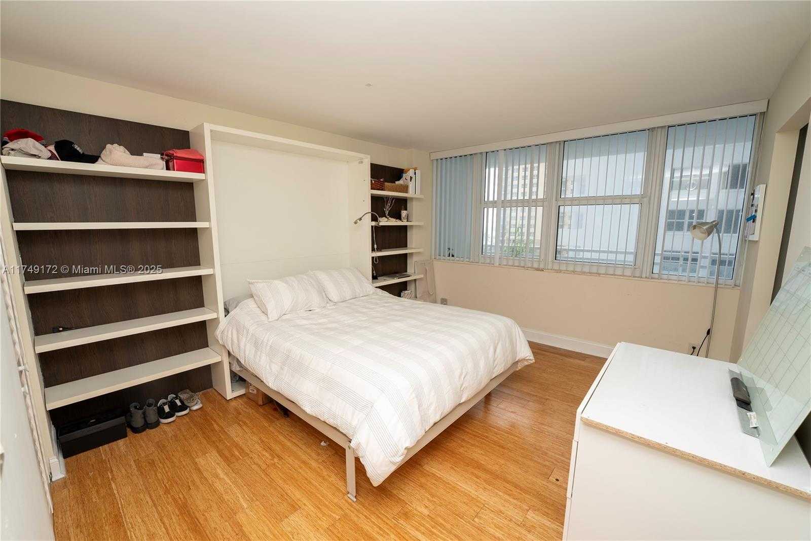 Small Image of 2030 SOUTH OCEAN DR #618, Hallandale Beach Number 19