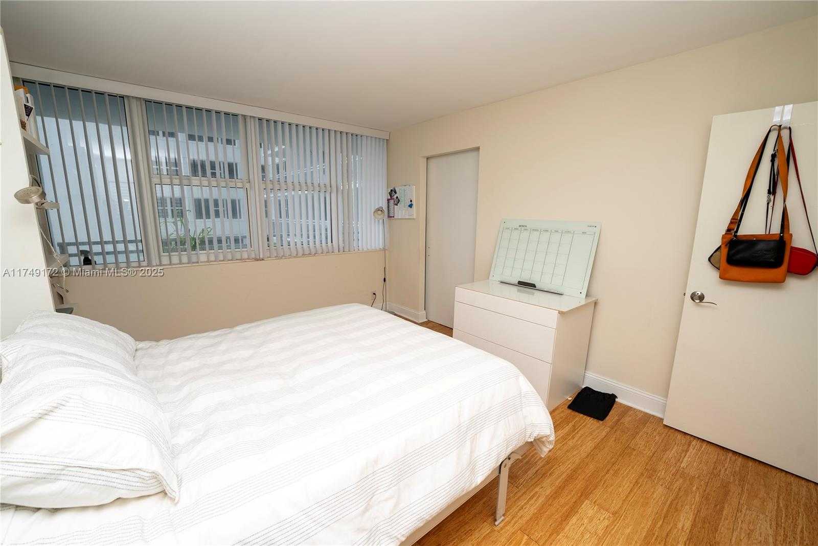 Small Image of 2030 SOUTH OCEAN DR #618, Hallandale Beach Number 20