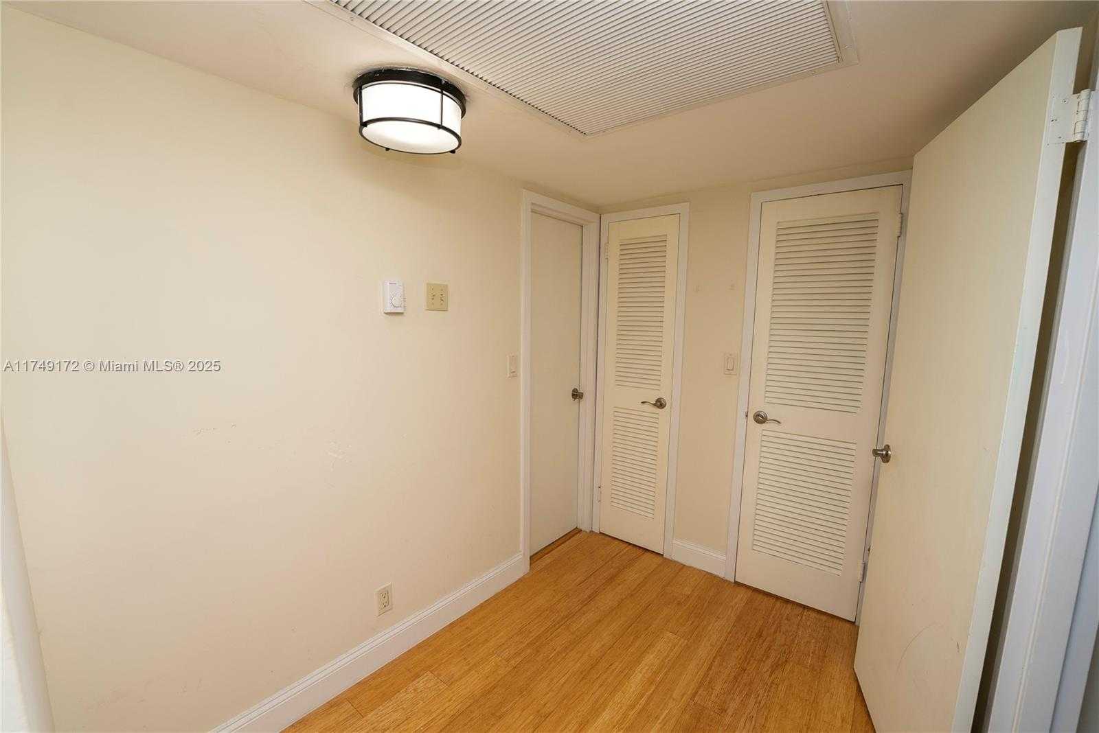 Small Image of 2030 SOUTH OCEAN DR #618, Hallandale Beach Number 24