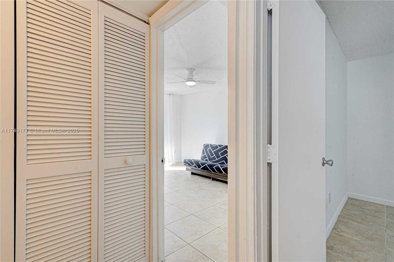 Small Image of 1801 #221, North Bay Village Number 27
