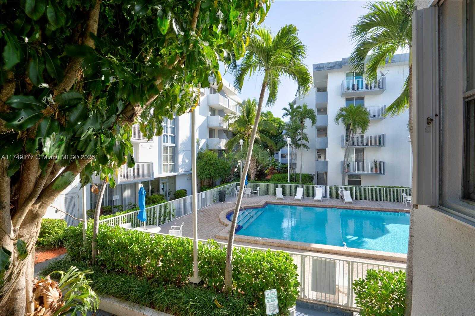 Small Image of 1801 #221, North Bay Village Number 32