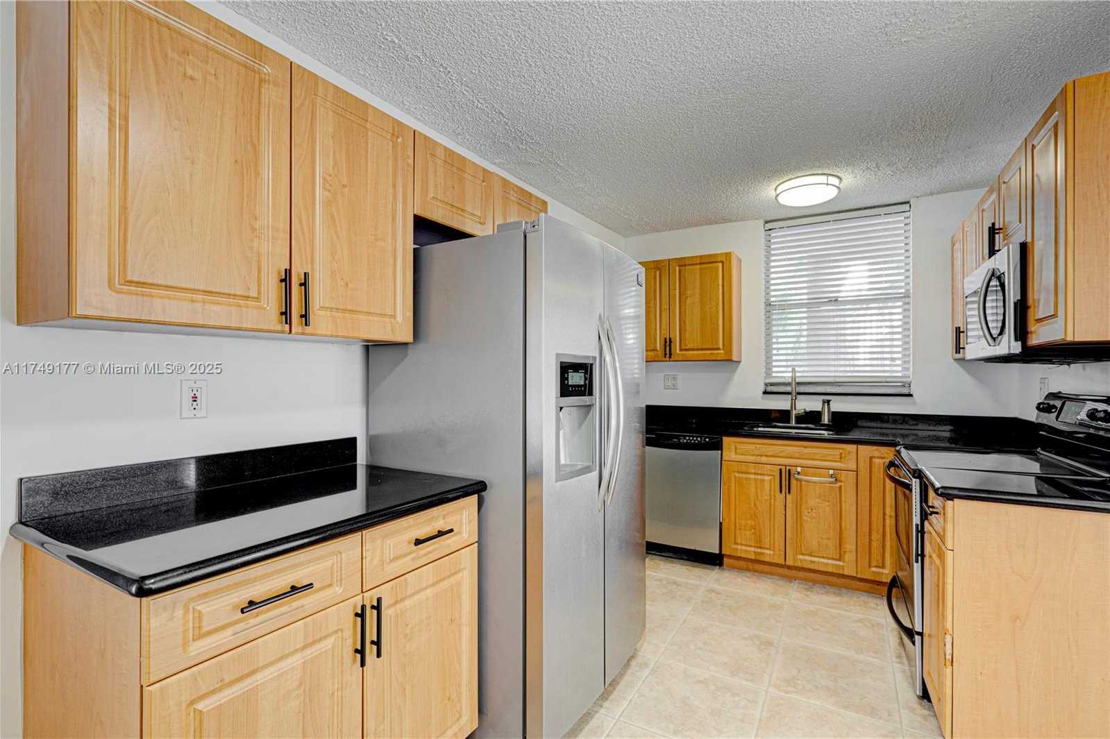 Small Image of 1801 #221, North Bay Village Number 7