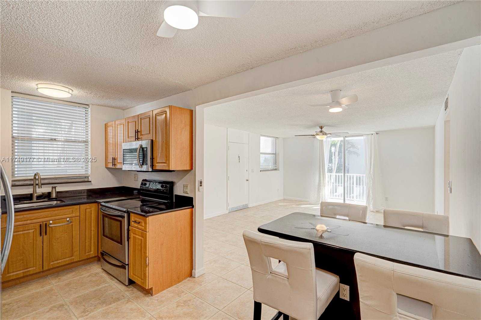 Small Image of 1801 #221, North Bay Village Number 9
