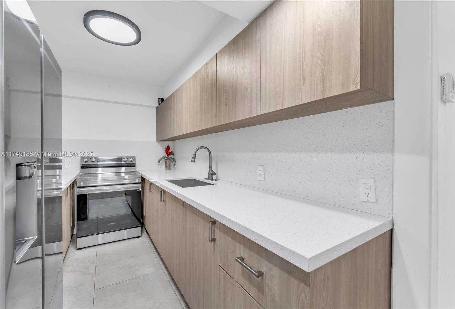 Small Image of 1251 NORTH EAST 108TH ST #810, Miami Number 11