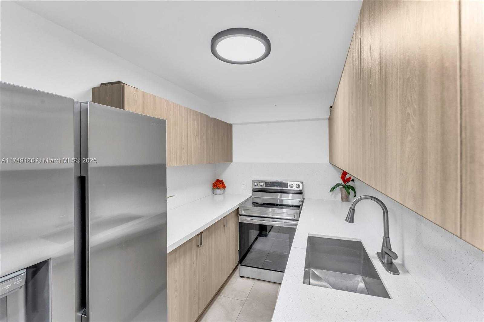 Small Image of 1251 NORTH EAST 108TH ST #810, Miami Number 12