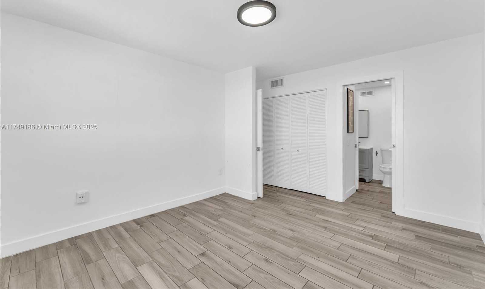 Small Image of 1251 NORTH EAST 108TH ST #810, Miami Number 18