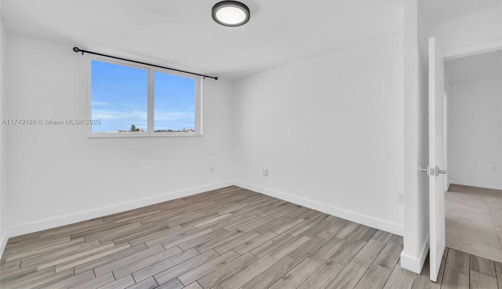 Small Image of 1251 NORTH EAST 108TH ST #810, Miami Number 20