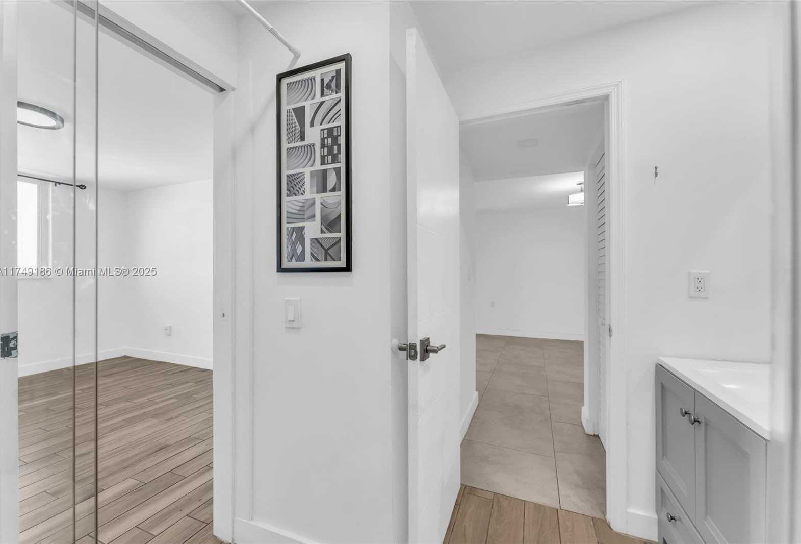 Small Image of 1251 NORTH EAST 108TH ST #810, Miami Number 22