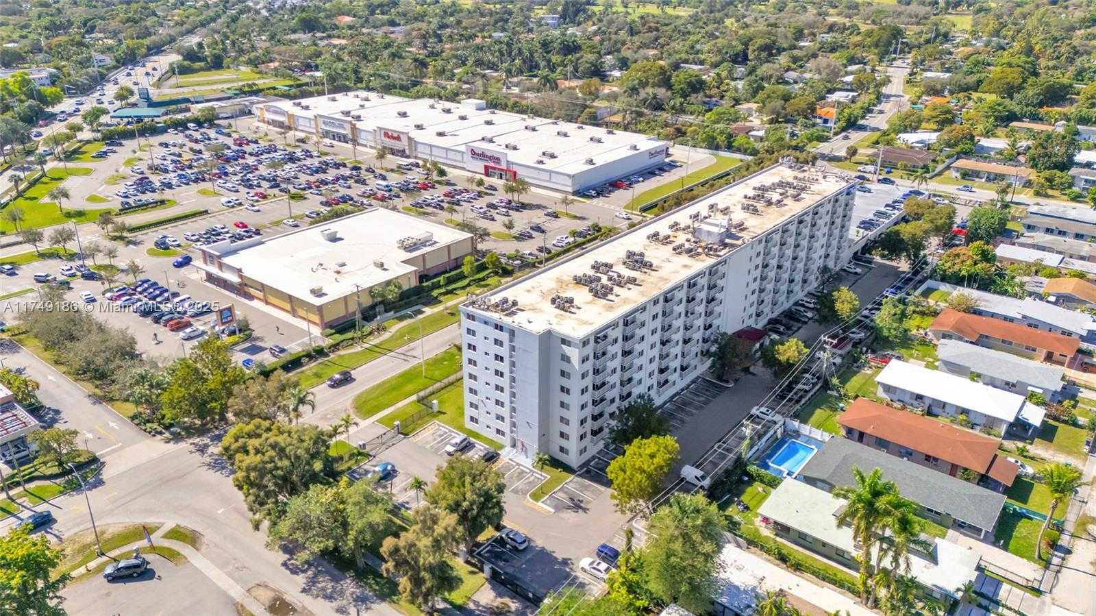 Small Image of 1251 NORTH EAST 108TH ST #810, Miami Number 6