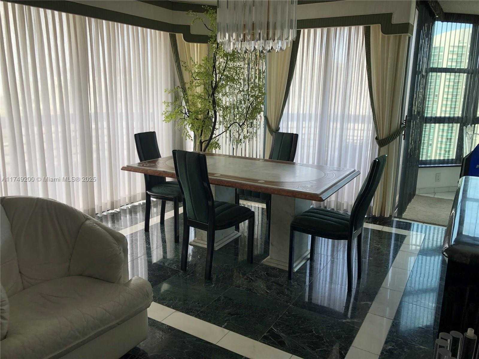 Small Image of 3500 MYSTIC POINTE DR #1905, Aventura Number 11
