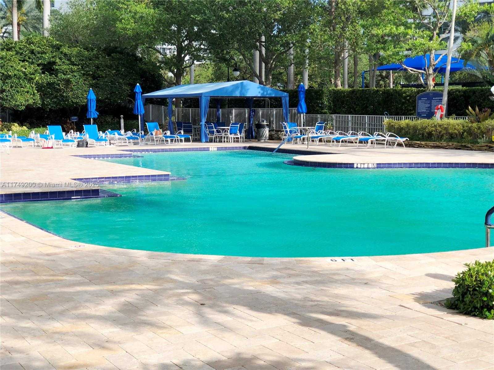 Small Image of 3500 MYSTIC POINTE DR #1905, Aventura Number 31