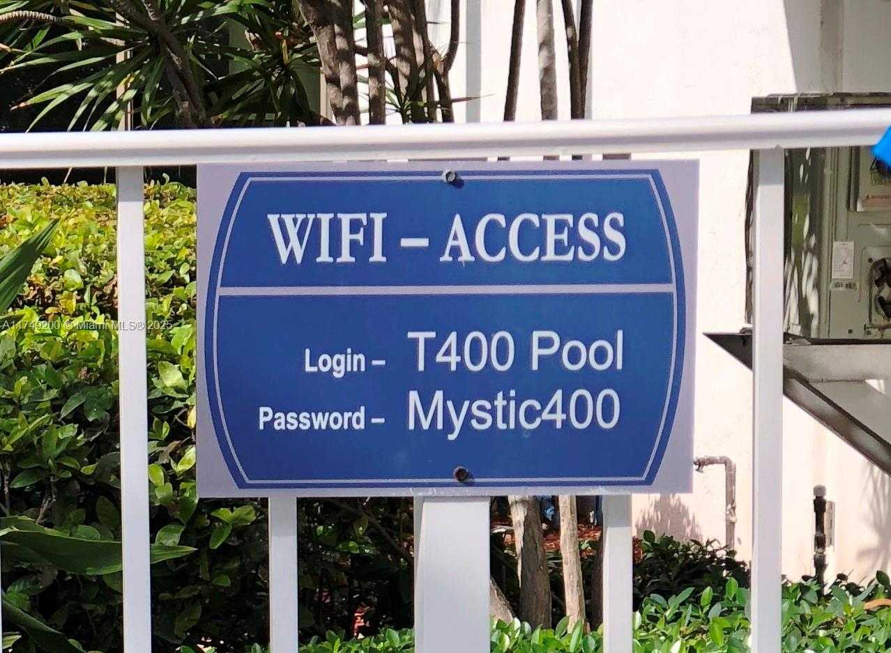 Small Image of 3500 MYSTIC POINTE DR #1905, Aventura Number 33